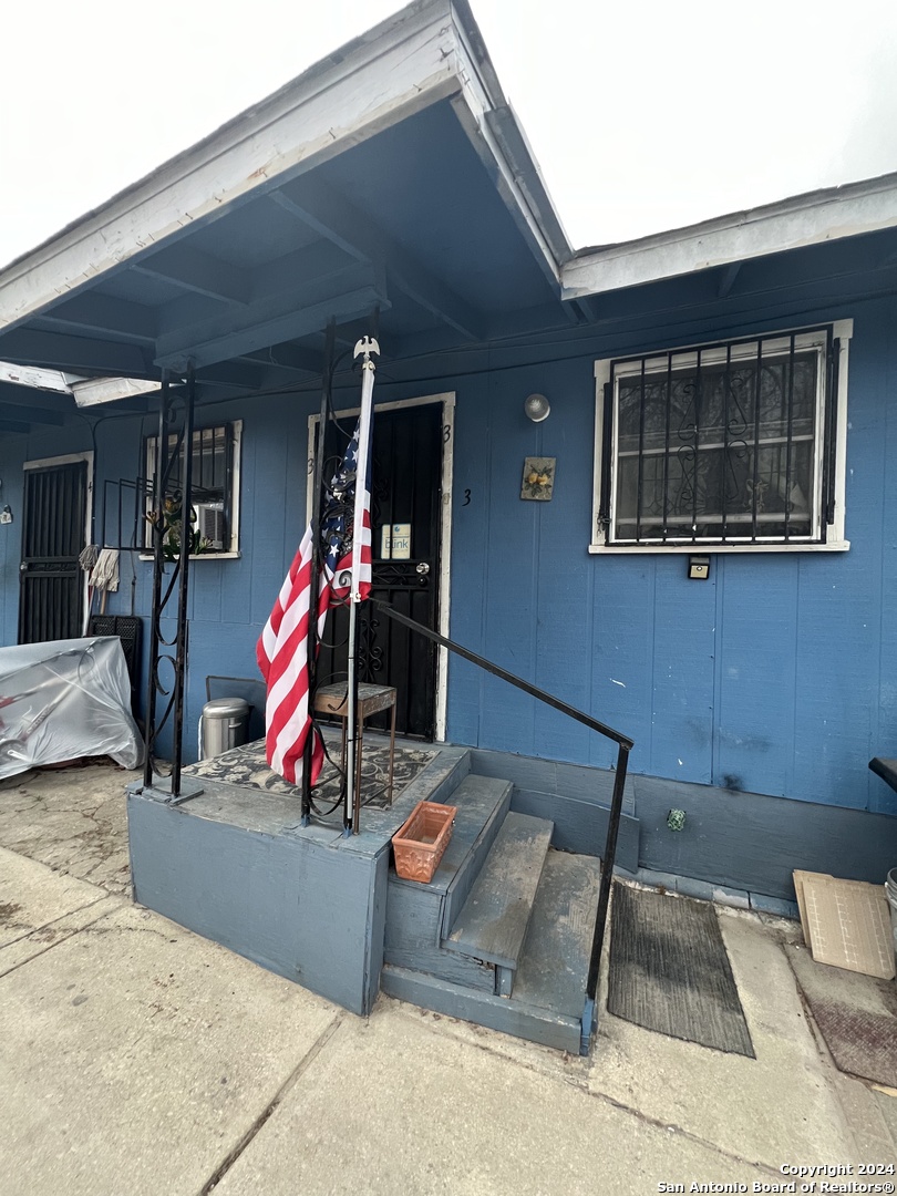 710 E Southcross Boulevard San Antonio TX 78214
