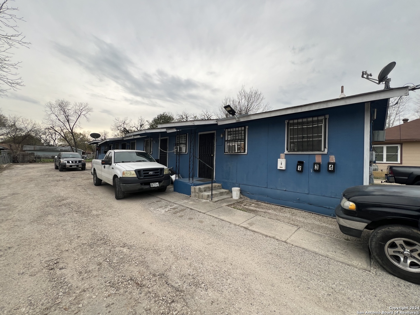 710 E Southcross Boulevard San Antonio TX 78214