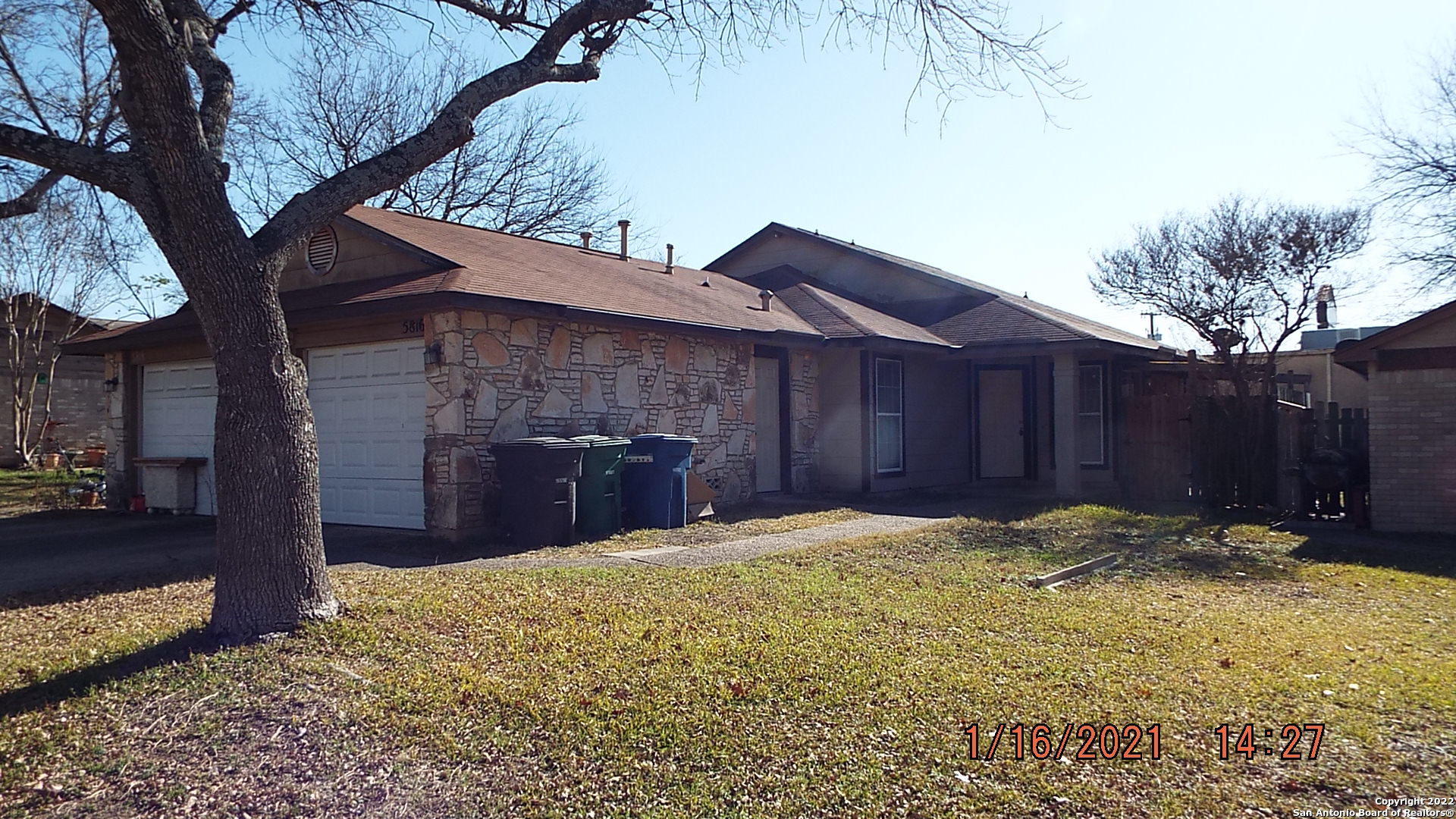 5816 Liberty Bell Street San Antonio TX 78233
