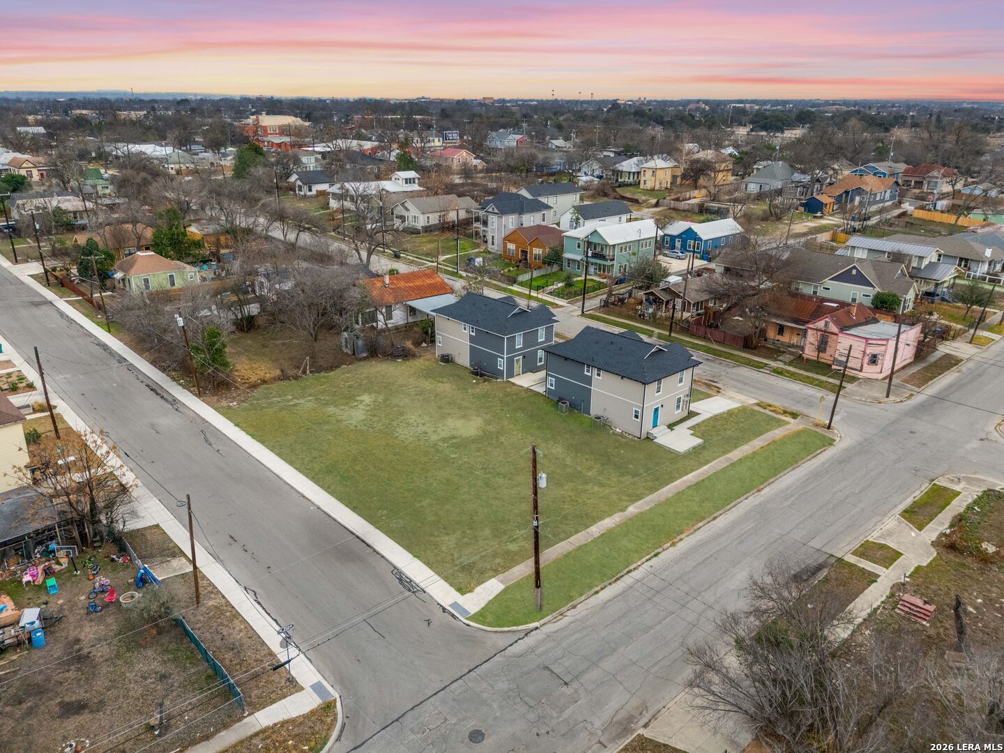 907 Dawson San Antonio TX 78202