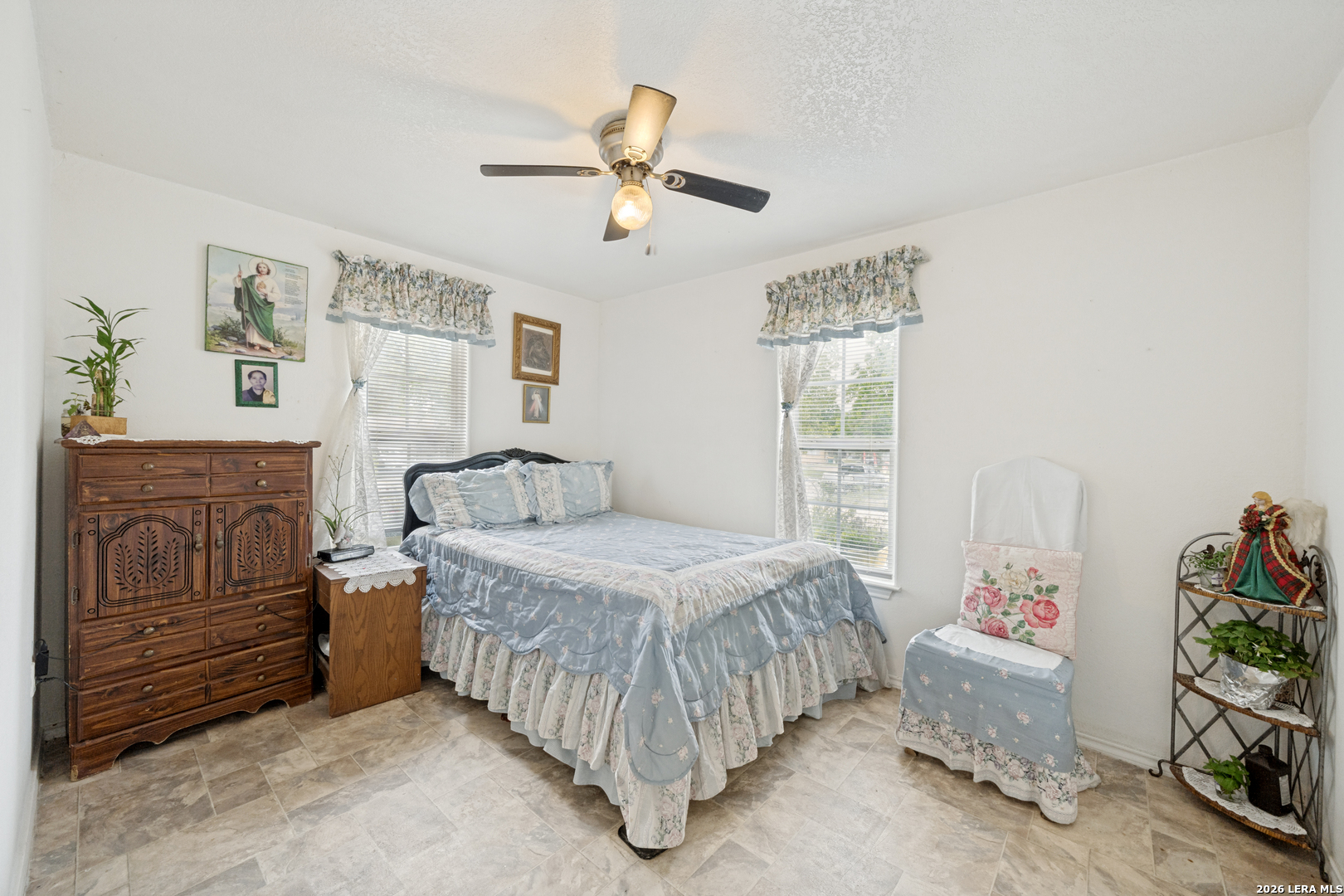 306 E Lindbergh Boulevard Universal City TX 78148