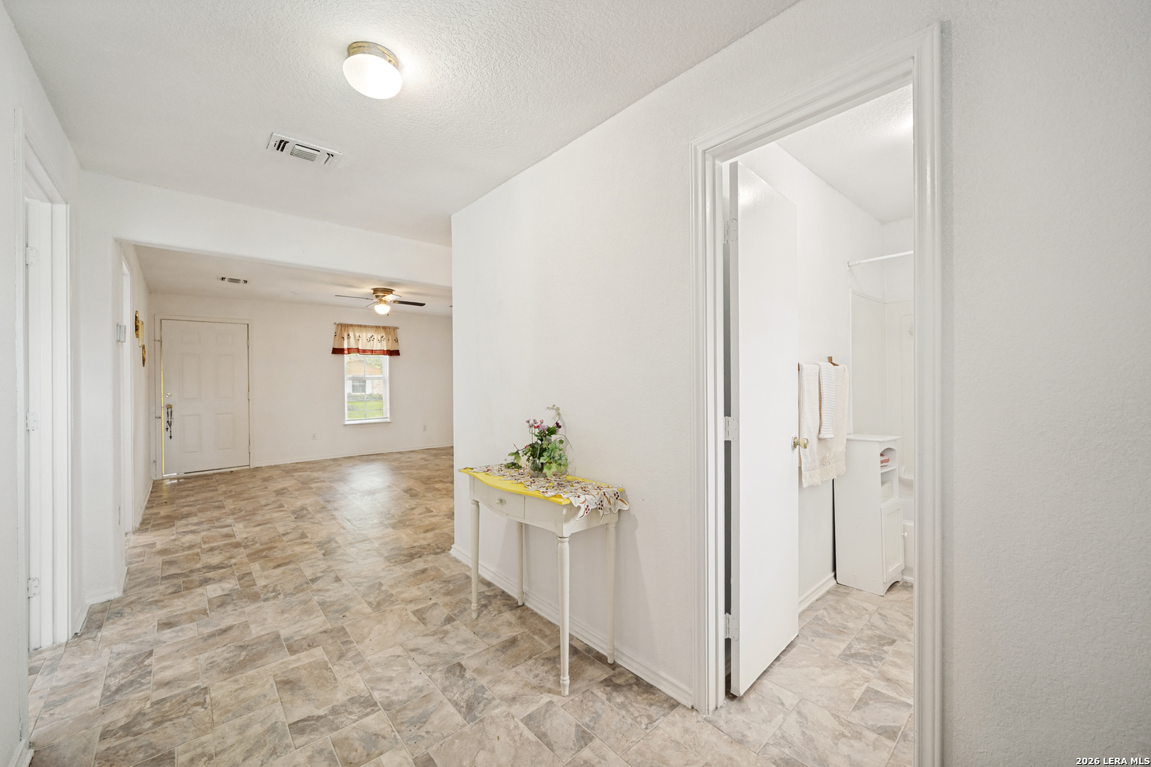 306 E Lindbergh Boulevard Universal City TX 78148
