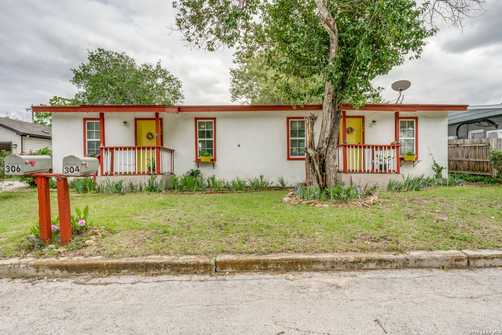 306 E Lindbergh Boulevard Universal City TX 78148