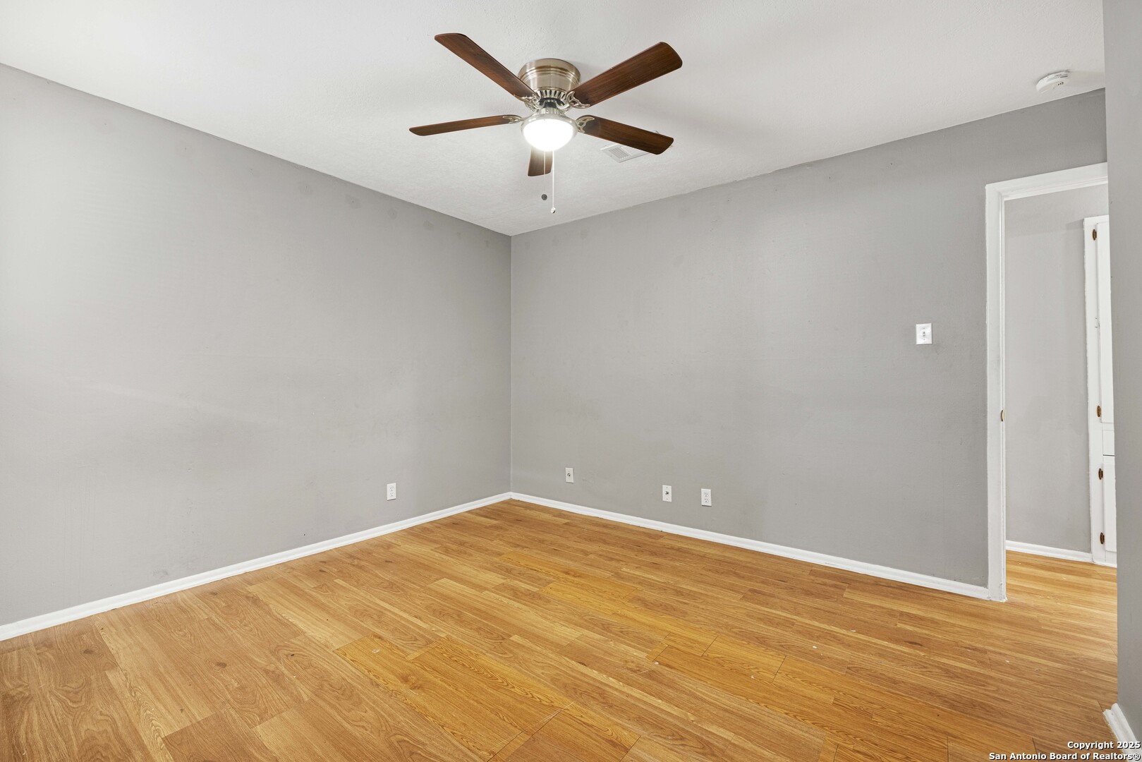 6014 Evers Road Leon Valley TX 78238