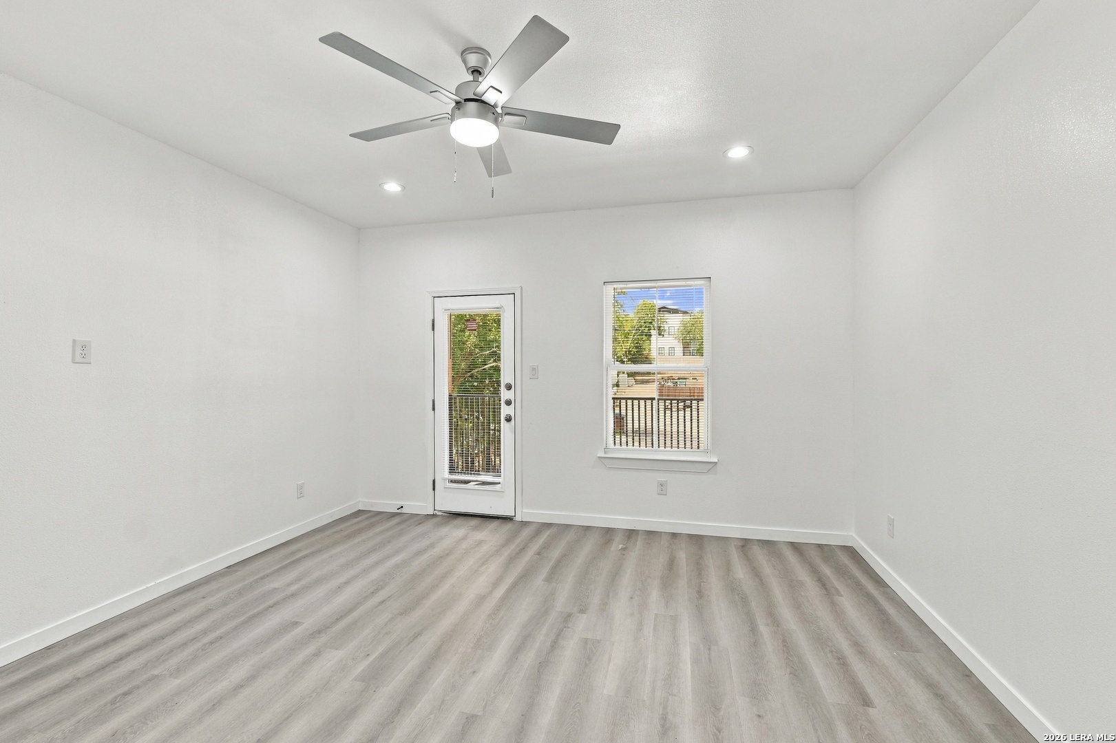 818 S Mel Waiters San Antonio TX 78203
