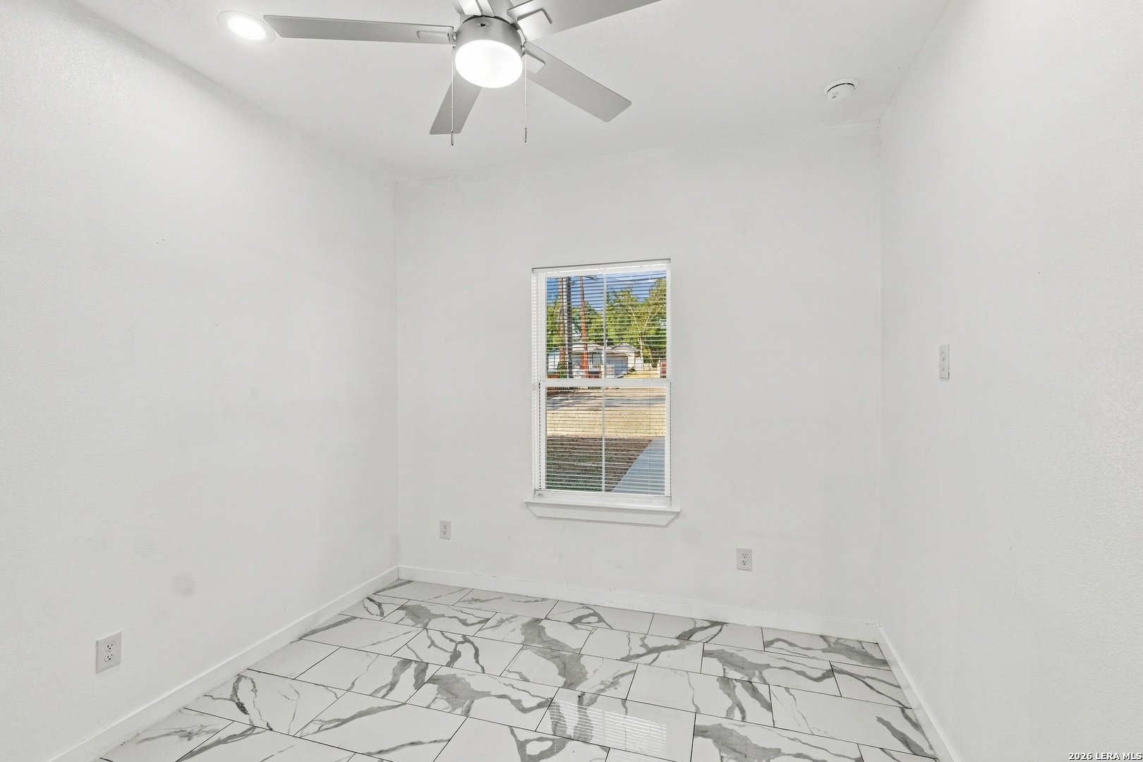 818 S Mel Waiters San Antonio TX 78203