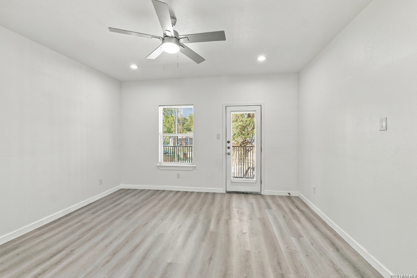 818 S Mel Waiters San Antonio TX 78203