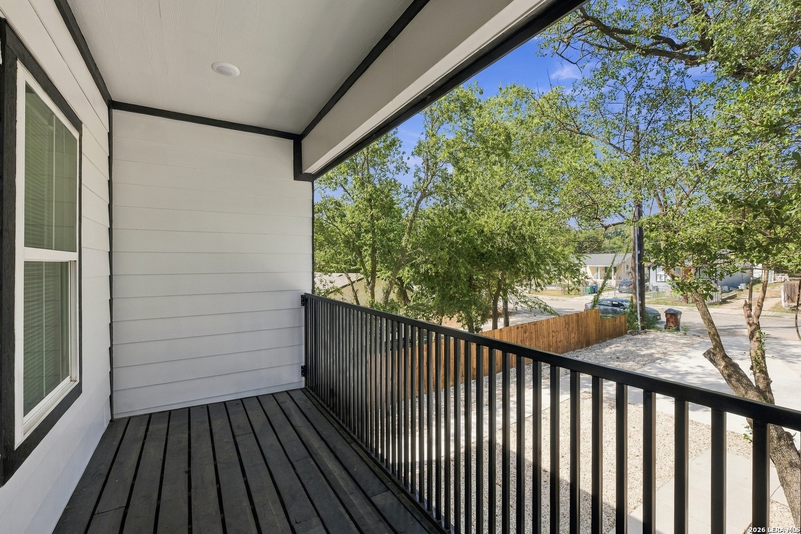 818 S Mel Waiters San Antonio TX 78203