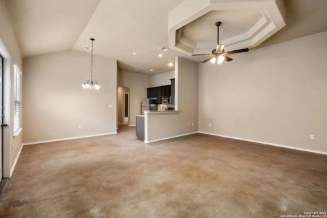 1066 Carolyn New Braunfels TX 78130