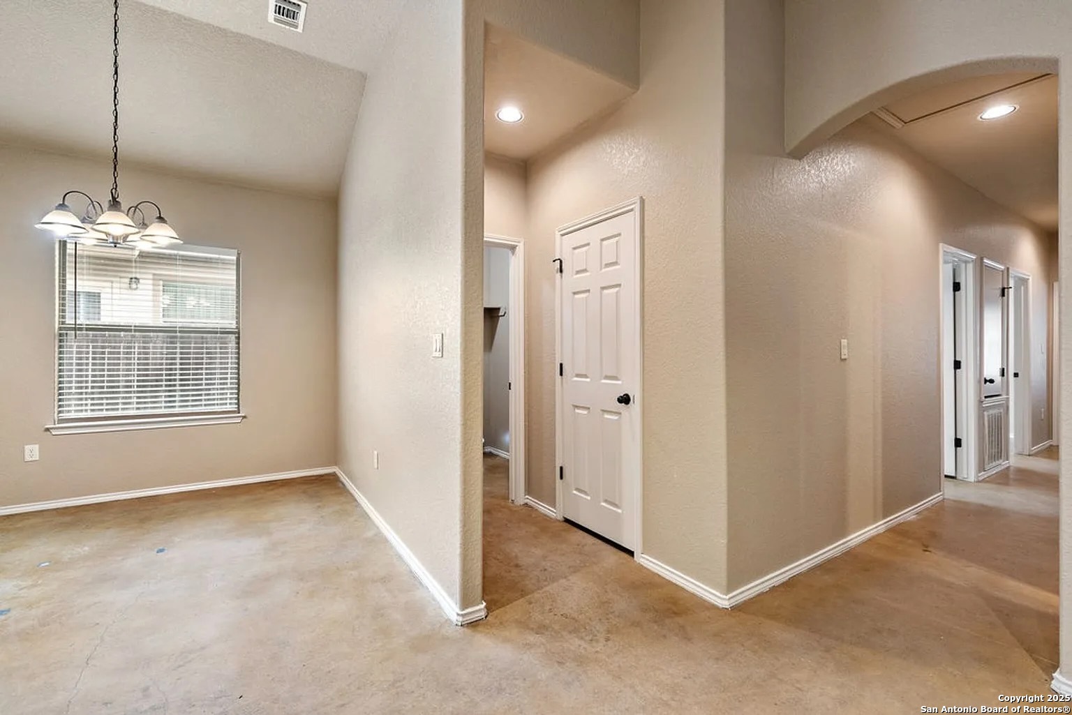 1066 Carolyn New Braunfels TX 78130