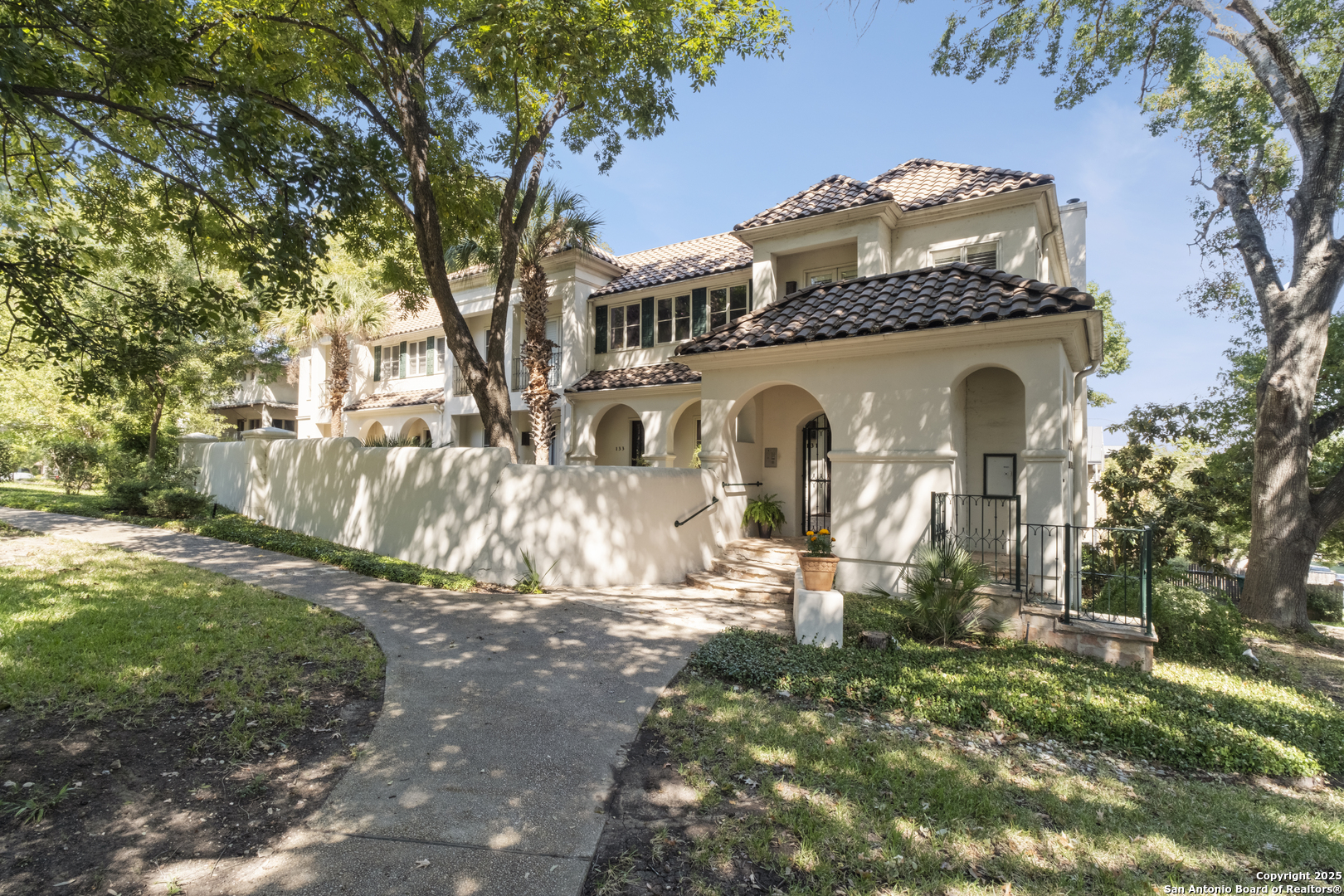 131-139 Saint Dennis San Antonio TX 78209