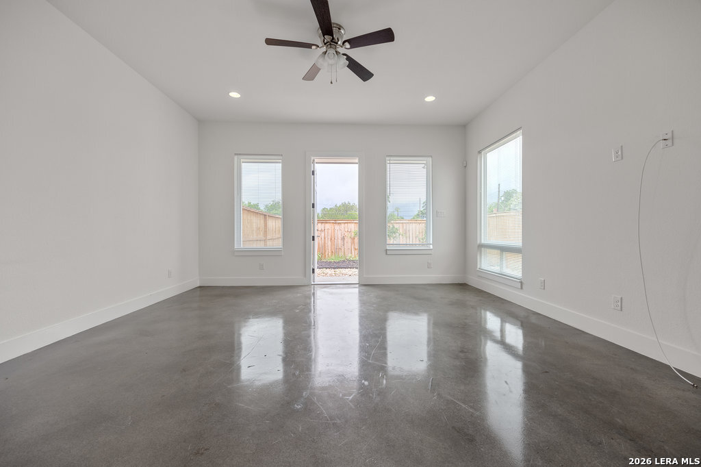303 San Salvador San Antonio TX 78210