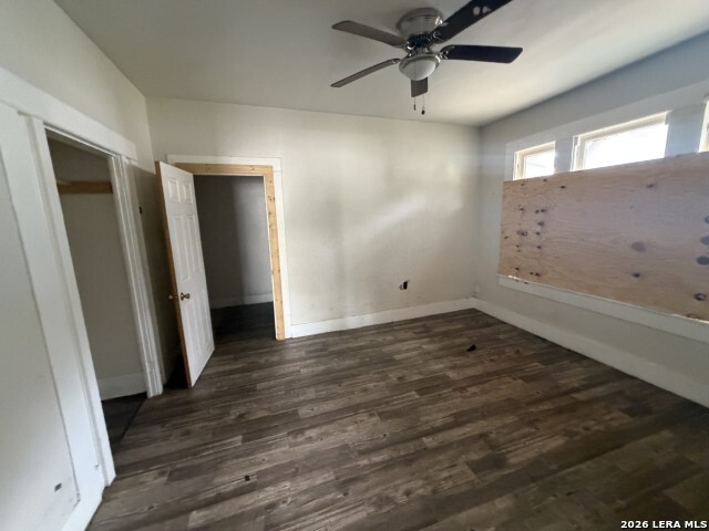5408 S Flores Street San Antonio TX 78214