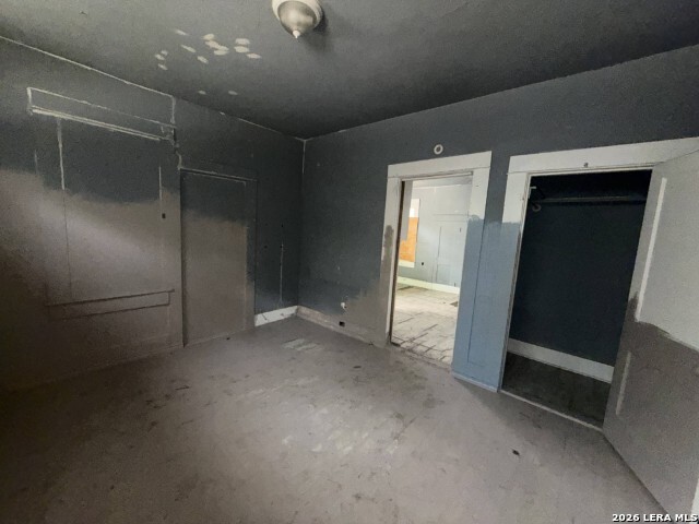5408 S Flores Street San Antonio TX 78214