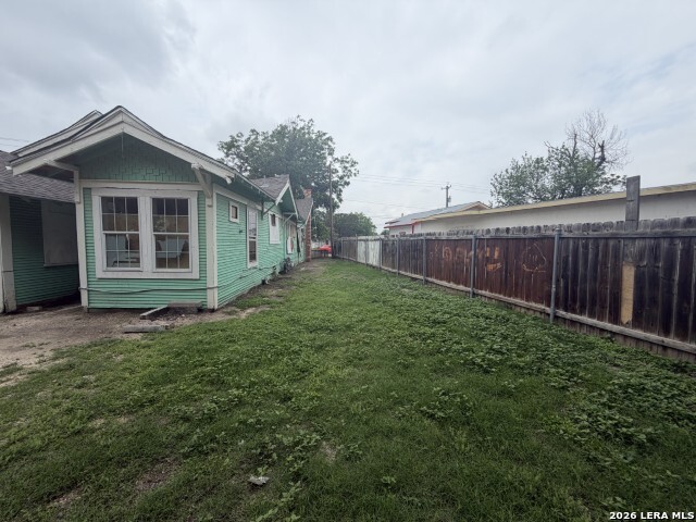 5408 S Flores Street San Antonio TX 78214