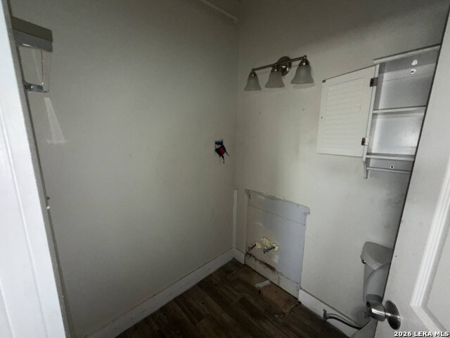5408 S Flores Street San Antonio TX 78214