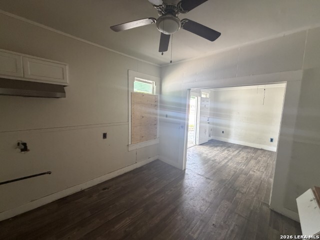 5408 S Flores Street San Antonio TX 78214