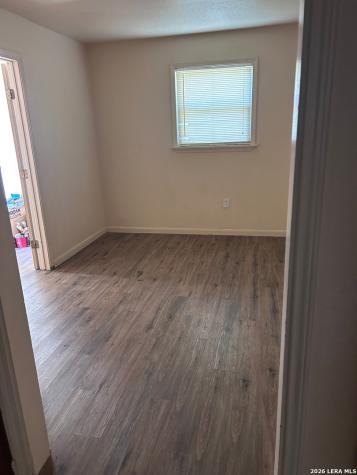 728 S Guadalupe Seguin TX 78155