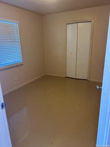 728 S Guadalupe Seguin TX 78155