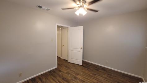 521/523 Southtrail Drive San Antonio TX 78216
