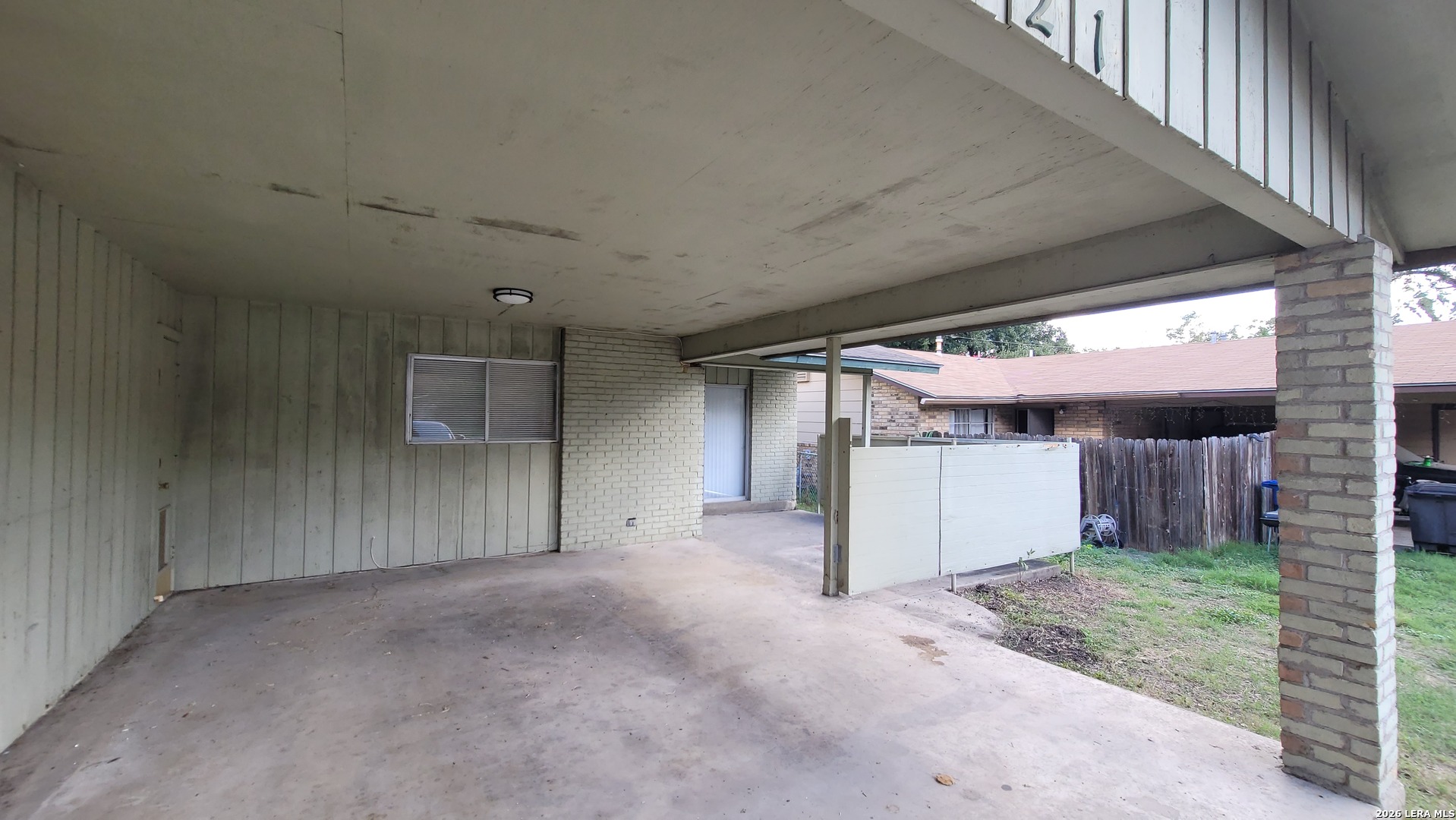 521/523 Southtrail Drive San Antonio TX 78216
