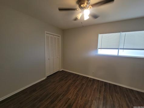 521/523 Southtrail Drive San Antonio TX 78216