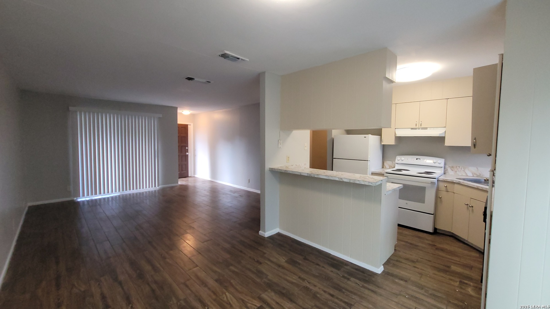 521/523 Southtrail Drive San Antonio TX 78216