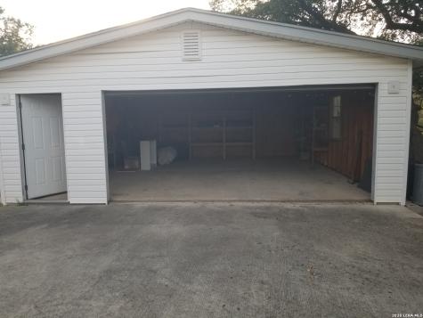 9200 Park Road 37 Lakehills TX 78063
