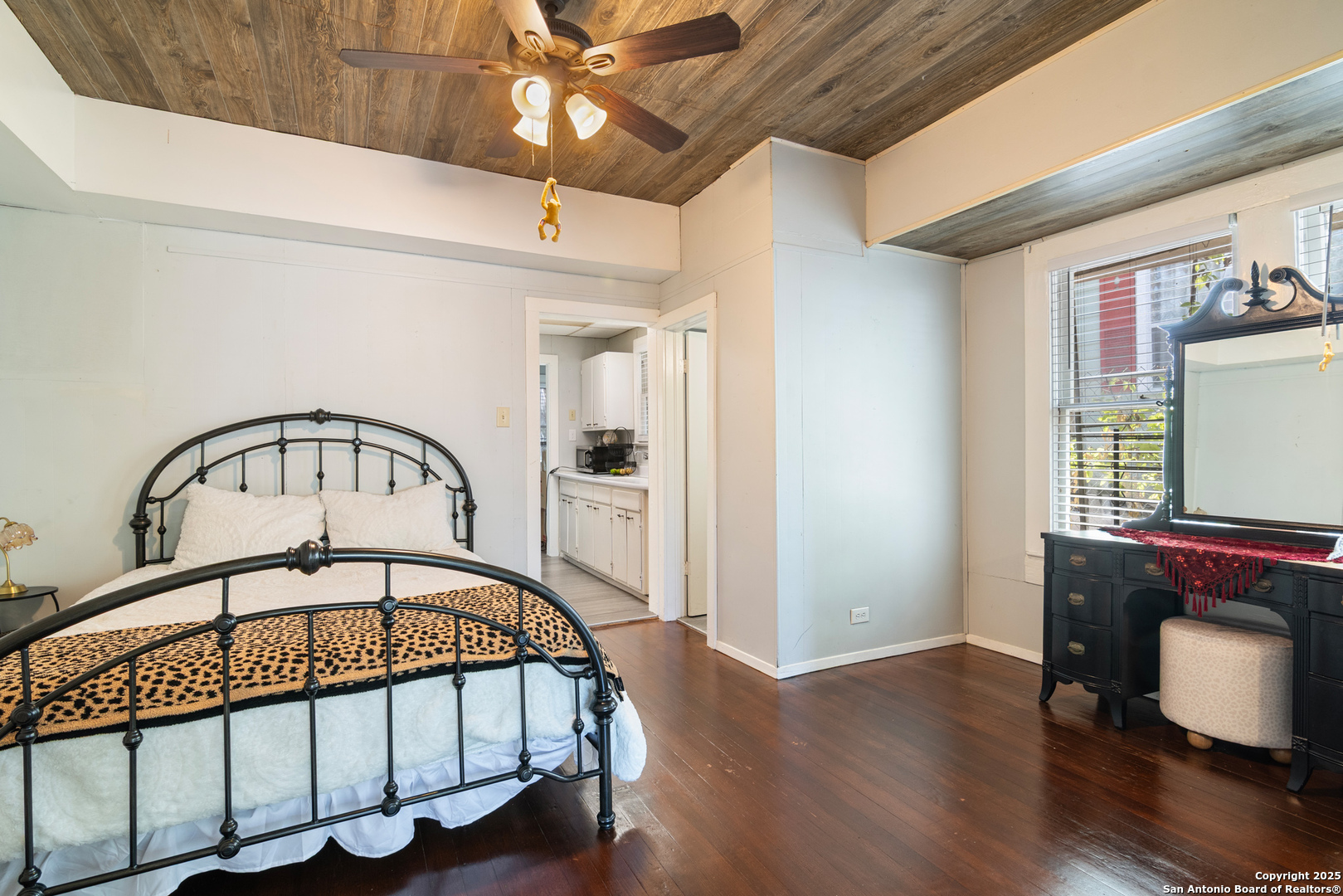 814 W Magnolia San Antonio TX 78212