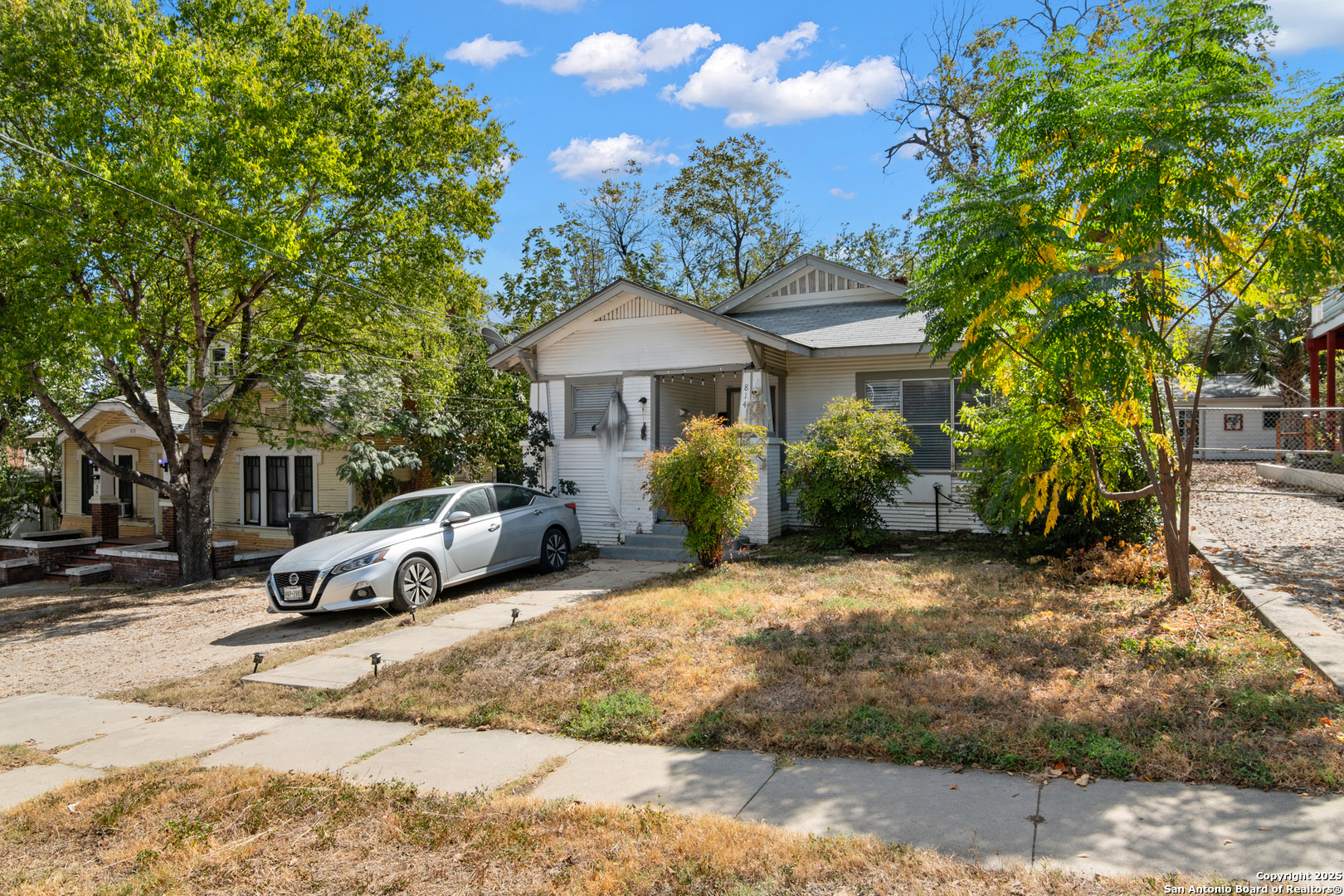 814 W Magnolia San Antonio TX 78212