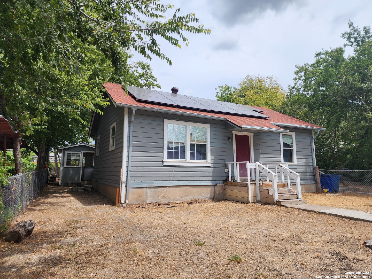 1419 Alametos San Antonio TX 78201