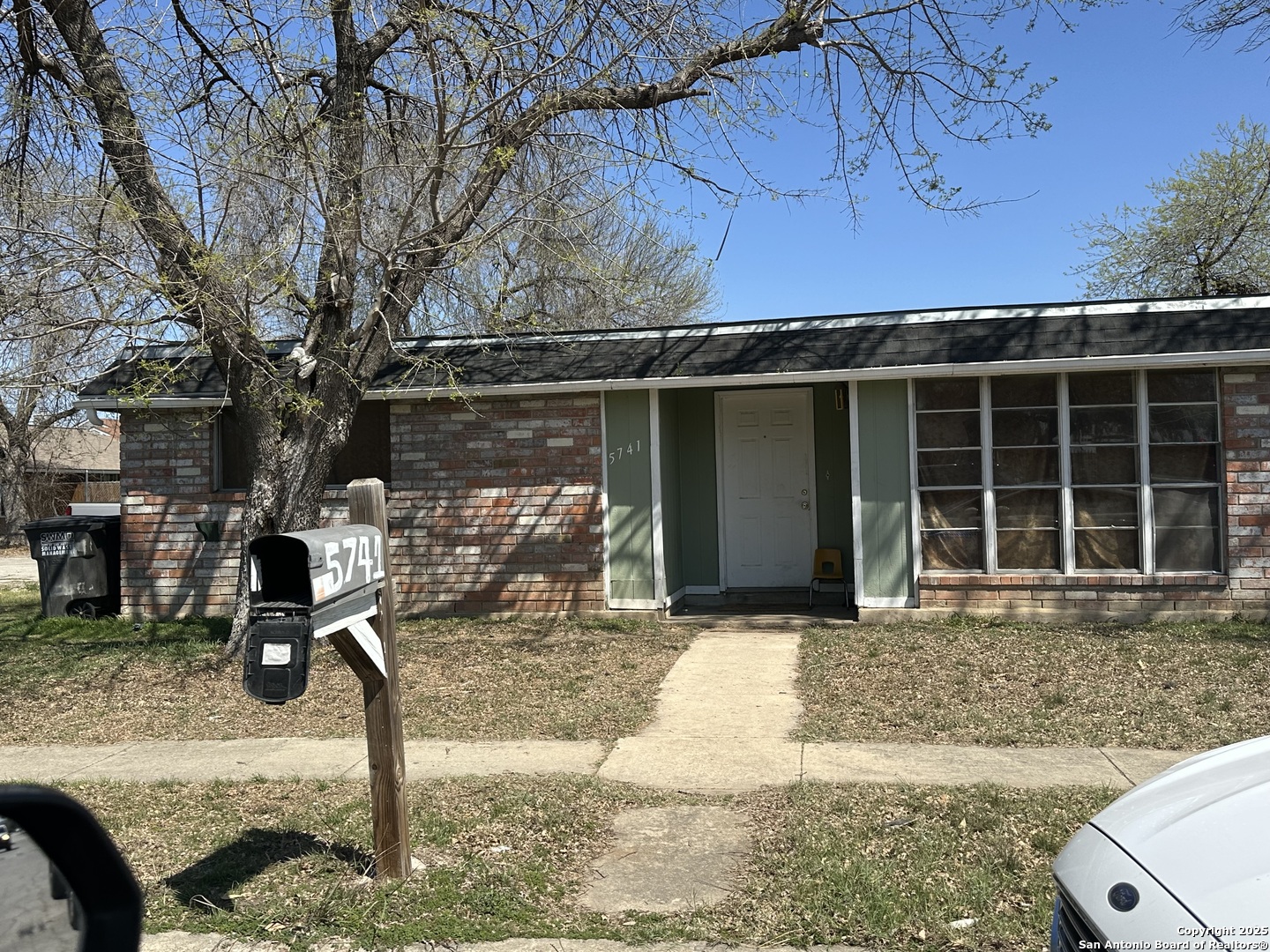 5738 Harefield San Antonio TX 78228