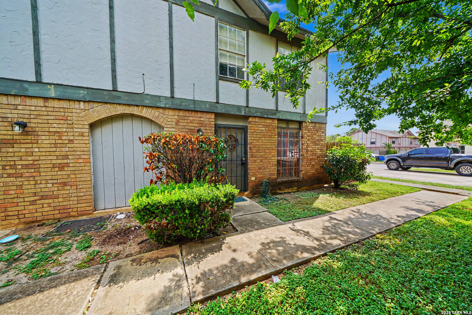 5216 Meadow Field San Antonio TX 78250
