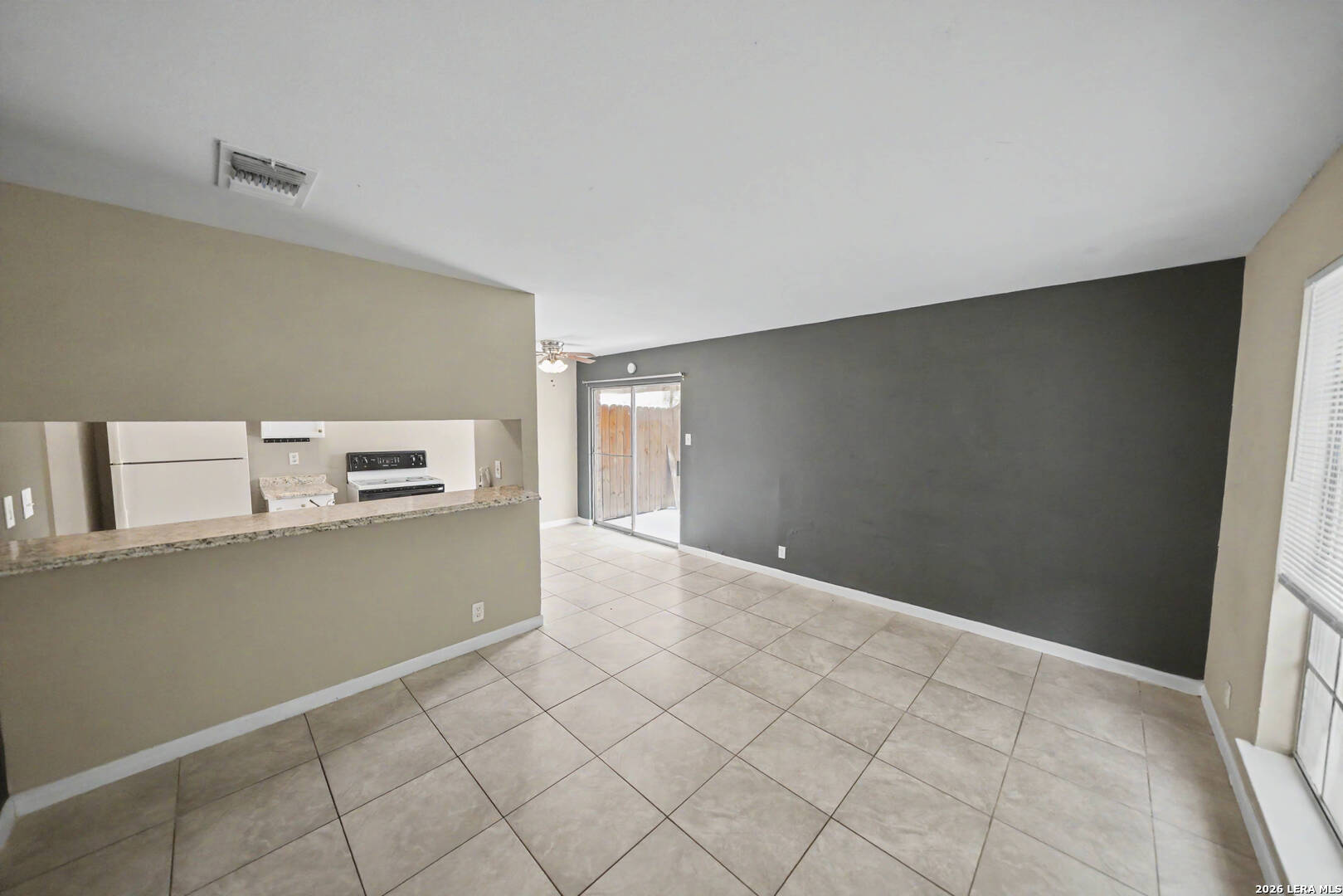 5216 Meadow Field San Antonio TX 78250