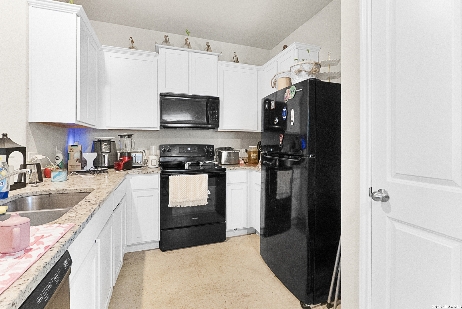 8635 Key Windy Way Converse TX 78109