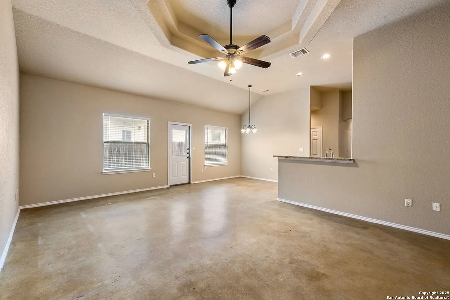 1050 Carolyn New Braunfels TX 78130