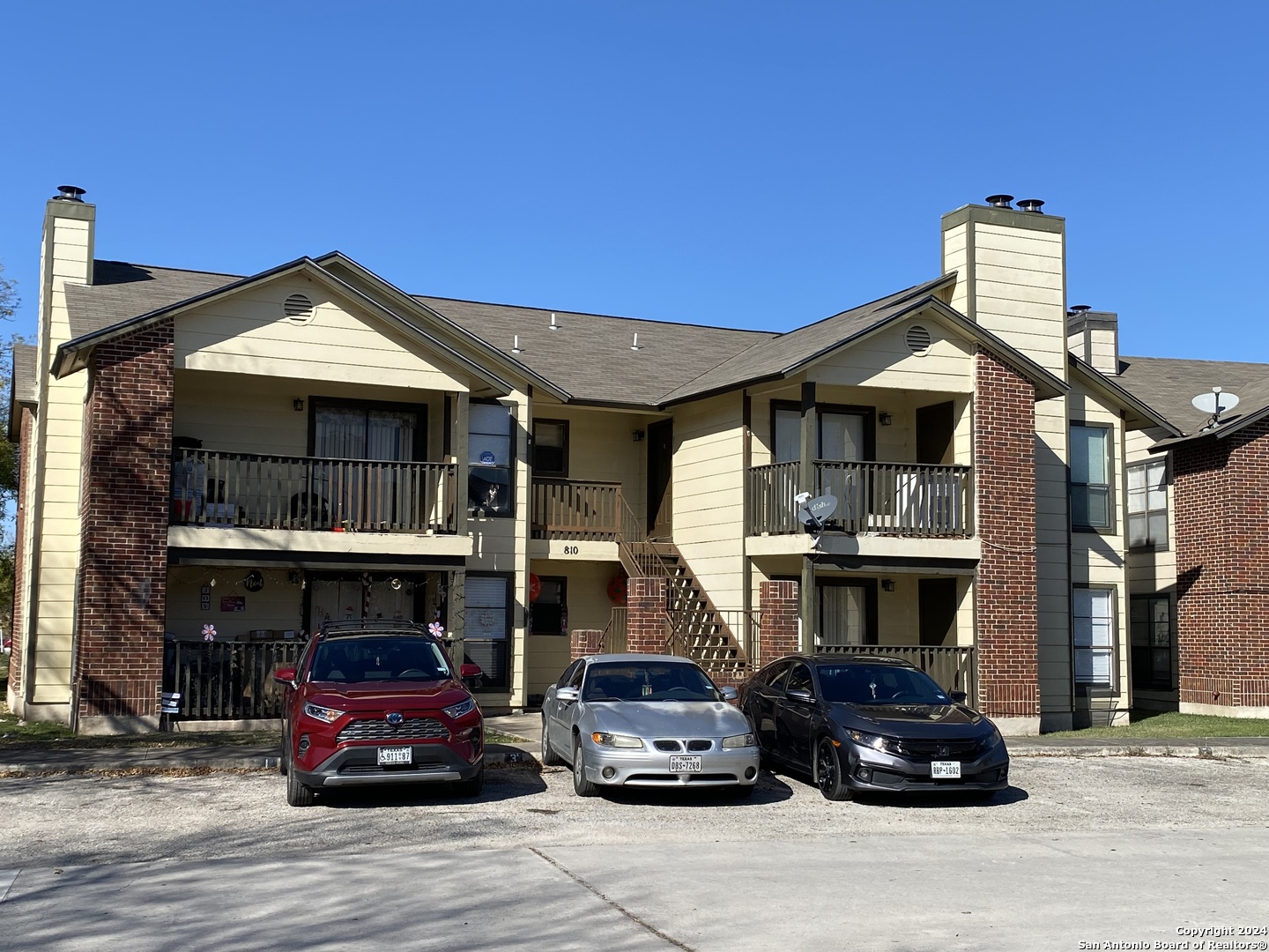 810 Station Street Converse TX 78109