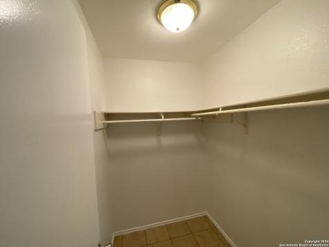 810 Station Street Converse TX 78109