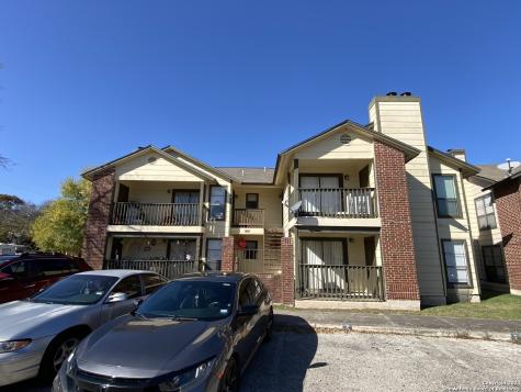 810 Station Street Converse TX 78109