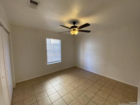 810 Station Street Converse TX 78109