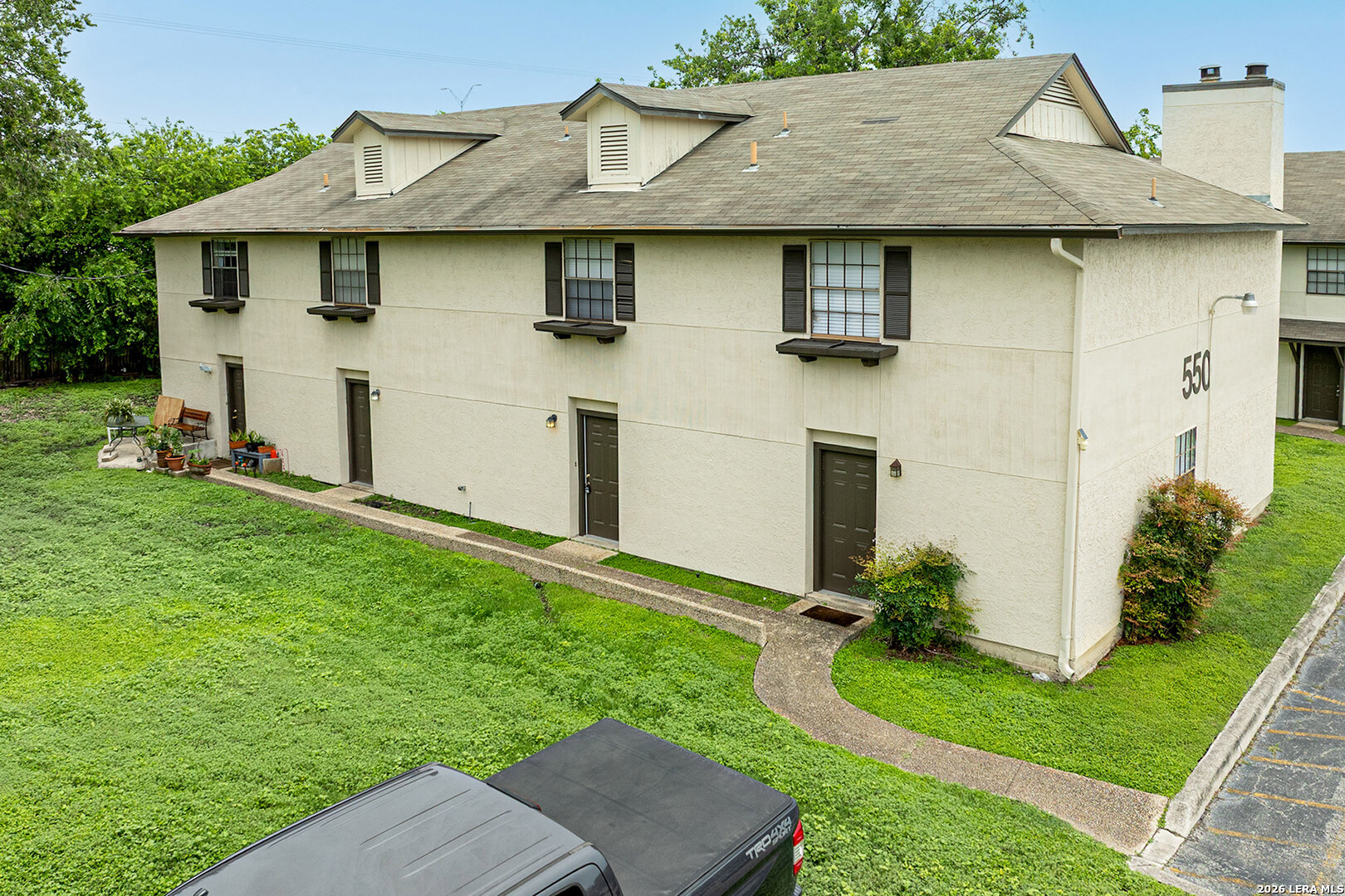 550 Dukeway Universal City TX 78148