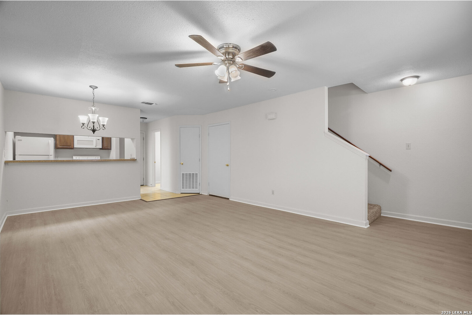 550 Dukeway Universal City TX 78148