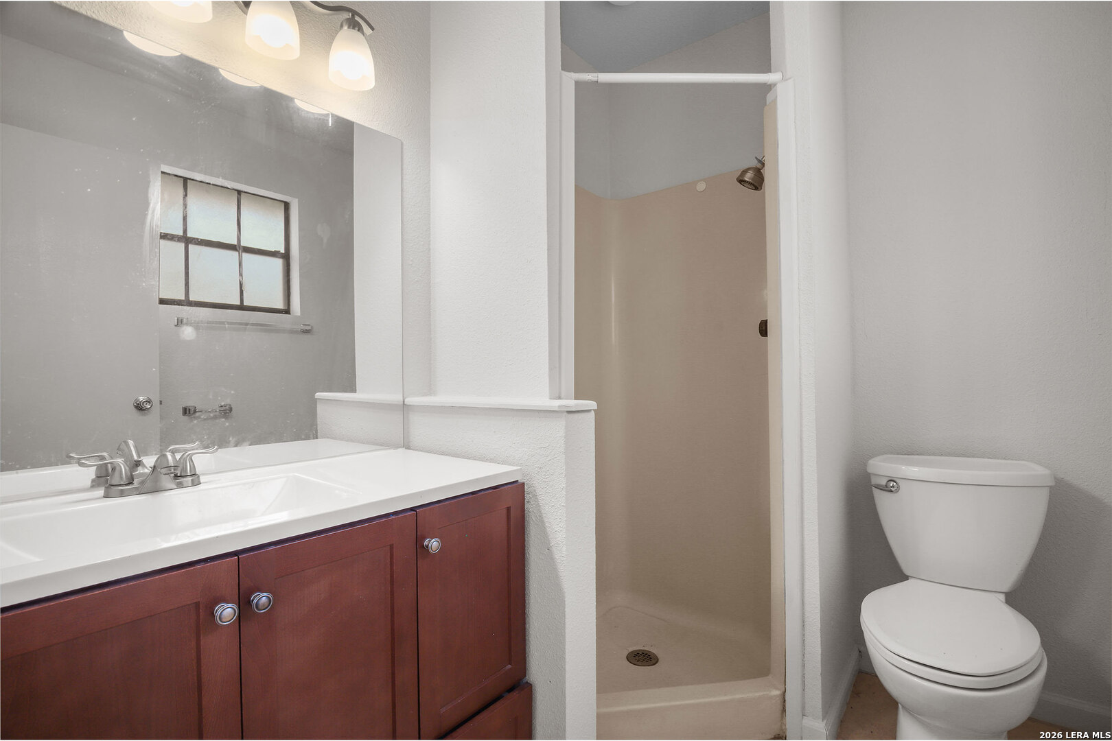 550 Dukeway Universal City TX 78148