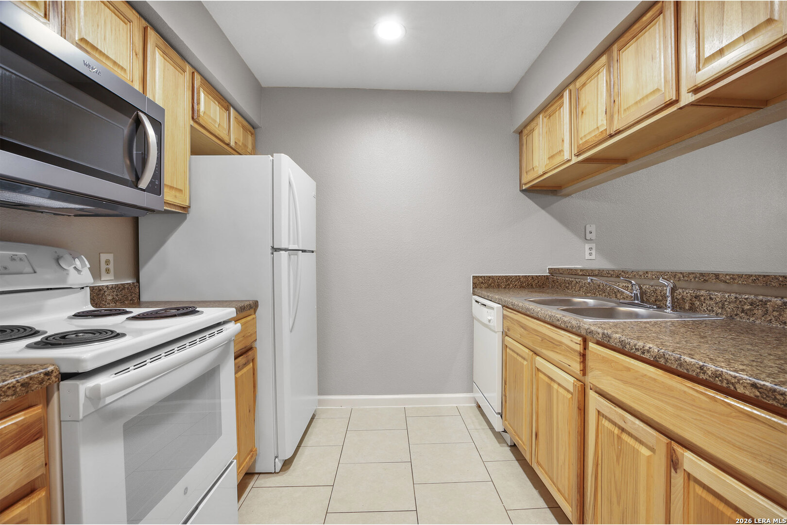 550 Dukeway Universal City TX 78148