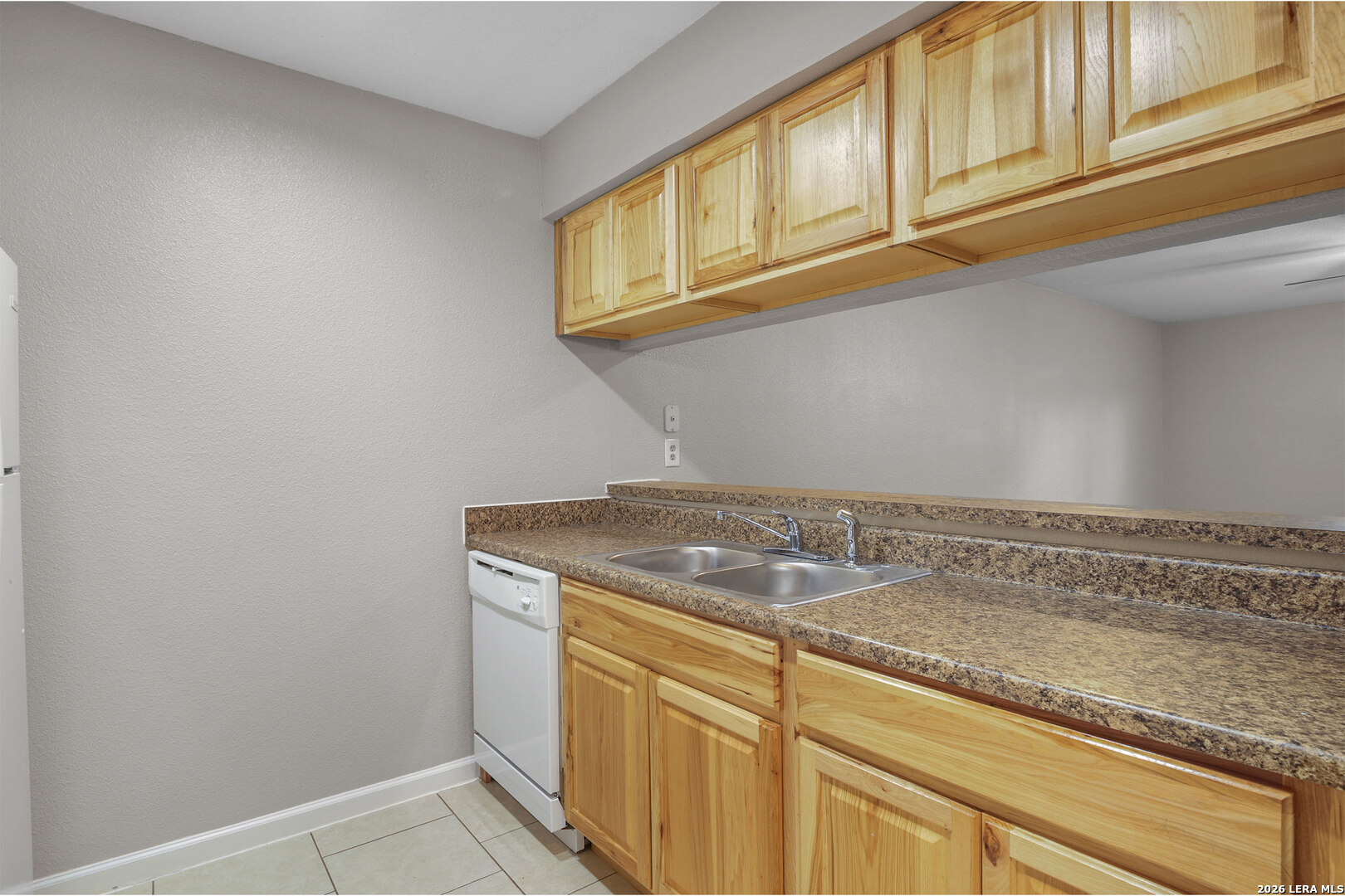 550 Dukeway Universal City TX 78148