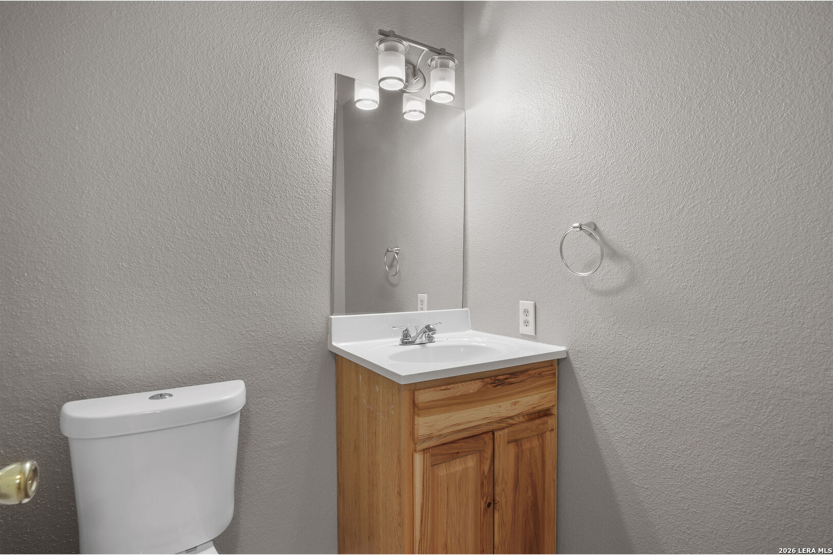 550 Dukeway Universal City TX 78148