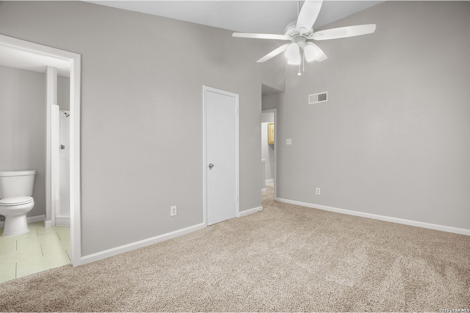 550 Dukeway Universal City TX 78148