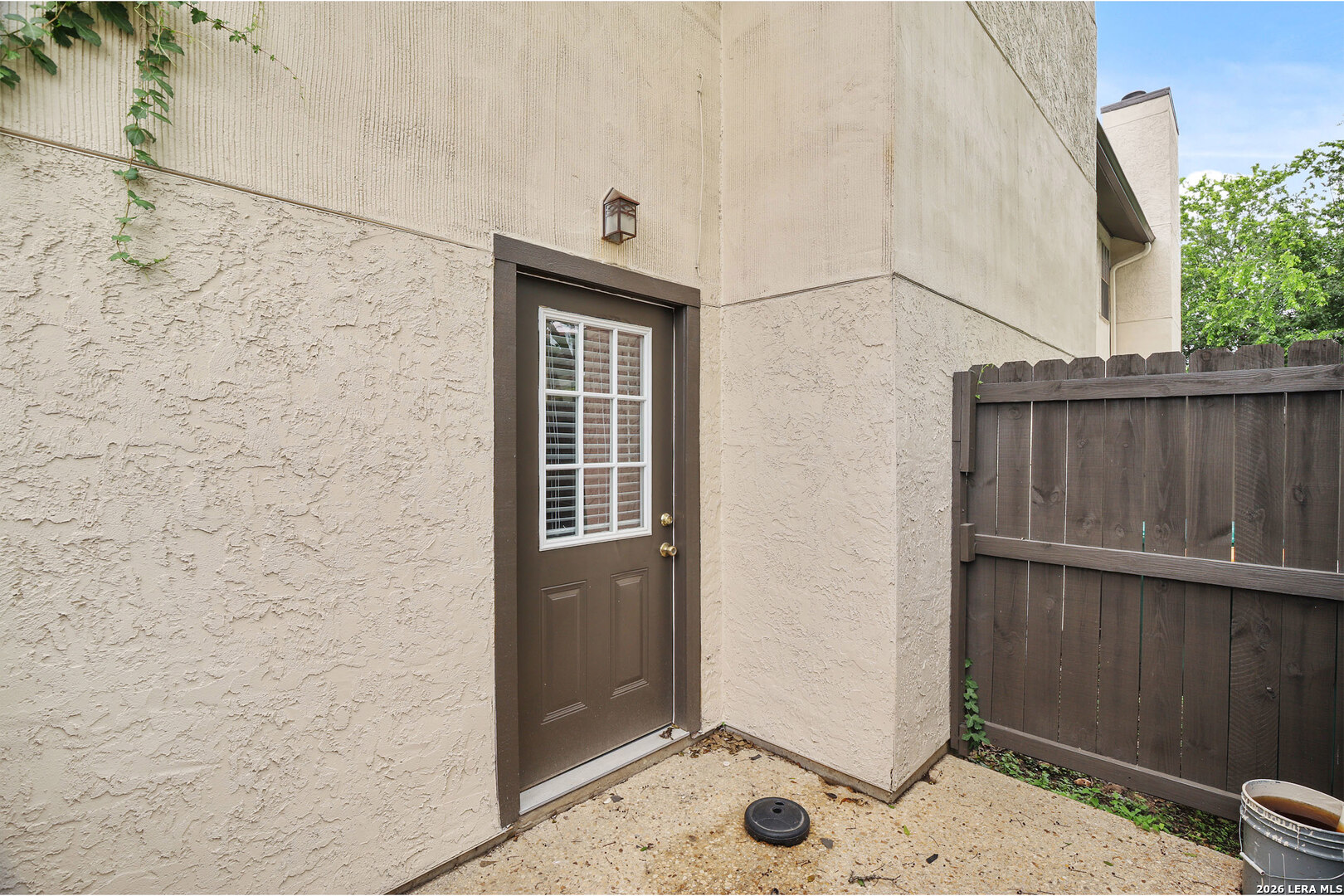 550 Dukeway Universal City TX 78148