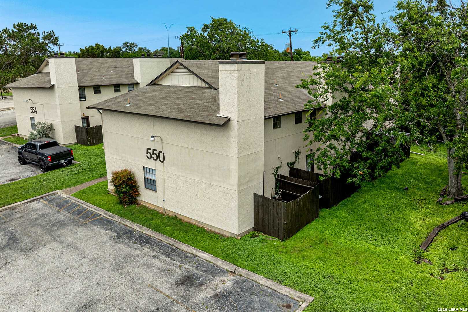 550 Dukeway Universal City TX 78148