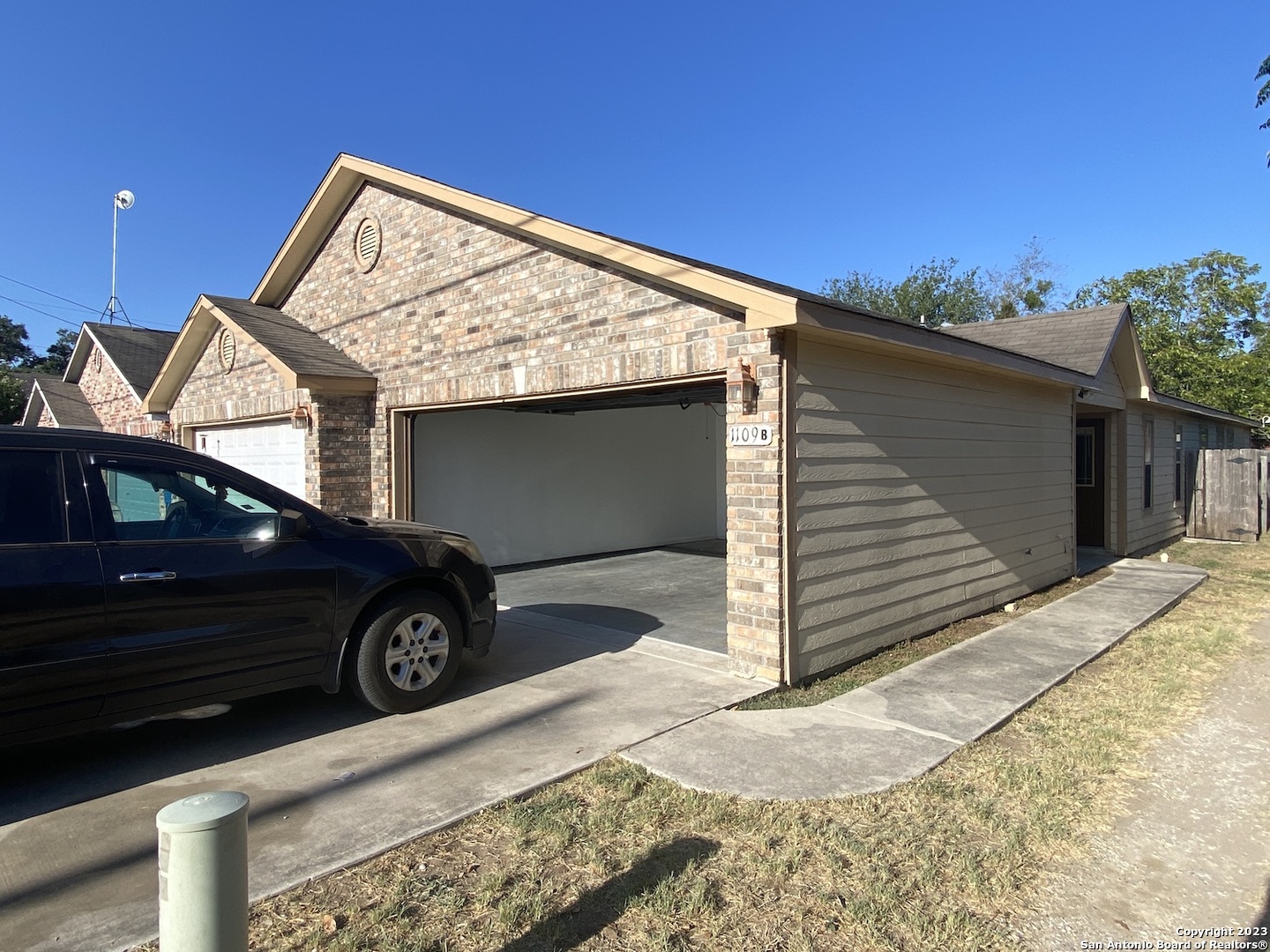 1109 4th Street Pleasanton TX 78064